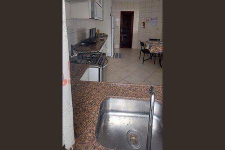 Casa à venda com 3 quartos, 266m² em Jardim Nova Europa, Campinas
