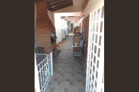 Casa à venda com 3 quartos, 240m² em Vila Nogueira, Campinas