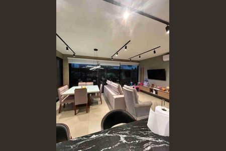 Casa à venda com 3 quartos, 210m² em Parque Taquaral, Campinas