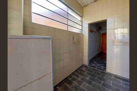 Casa à venda com 208m², 3 quartos e 2 vagas