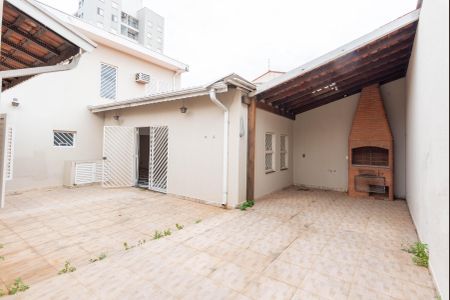 Casa à venda com 312m², 4 quartos e 4 vagasChurrasqueira