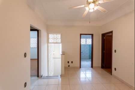 Casa à venda com 312m², 4 quartos e 4 vagasSala 2 