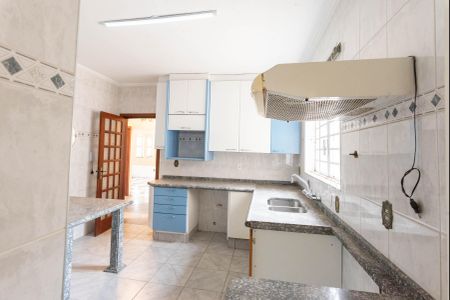 Casa à venda com 312m², 4 quartos e 4 vagasCozinha