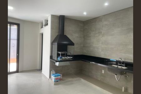 Casa à venda com 3 quartos, 200m² em Swiss Park, Campinas