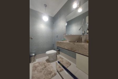 Casa à venda com 177m², 3 quartos e 2 vagas