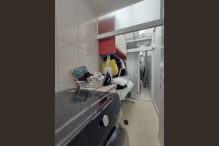 Casa à venda com 177m², 3 quartos e 2 vagas