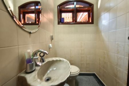 Casa à venda com 366m², 4 quartos e 4 vagasLavabo