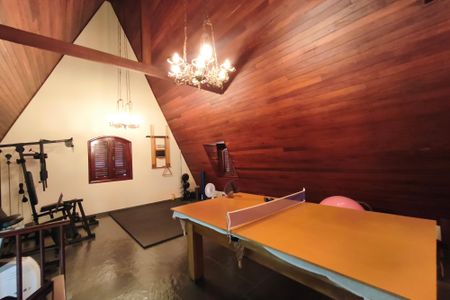 Casa à venda com 366m², 4 quartos e 4 vagasÁrea comum