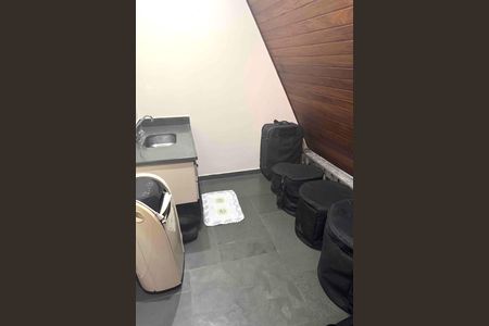 Casa à venda com 366m², 4 quartos e 4 vagas