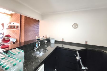 Casa à venda com 366m², 4 quartos e 4 vagasÁrea gourmet