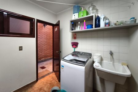 Casa à venda com 366m², 4 quartos e 4 vagasÁrea de Serviço