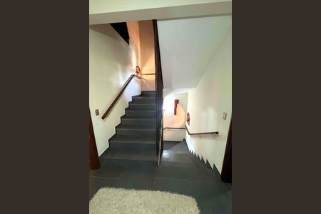 Casa à venda com 366m², 4 quartos e 4 vagas