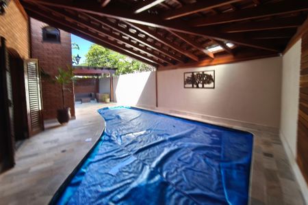 Casa à venda com 366m², 4 quartos e 4 vagasÁrea comum