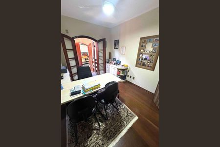 Casa à venda com 366m², 4 quartos e 4 vagas