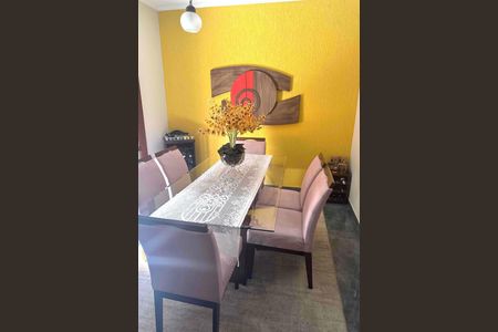 Casa à venda com 366m², 4 quartos e 4 vagas