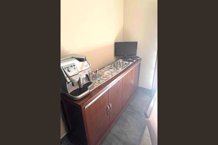 Casa à venda com 366m², 4 quartos e 4 vagas