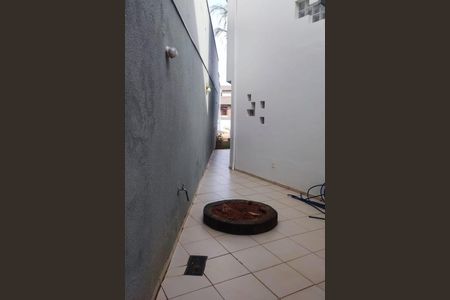 Casa à venda com 500m², 4 quartos e 2 vagas