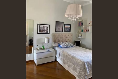 Casa à venda com 415m², 3 quartos e 2 vagas