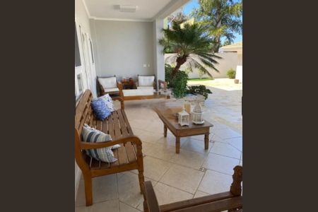 Casa à venda com 415m², 3 quartos e 2 vagas