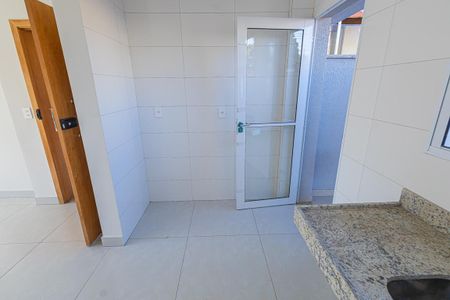 Apartamento à venda com 132m², 2 quartos e 1 vaga Apartamento à venda com 132m², 2 quartos e 1 vagaCozinha