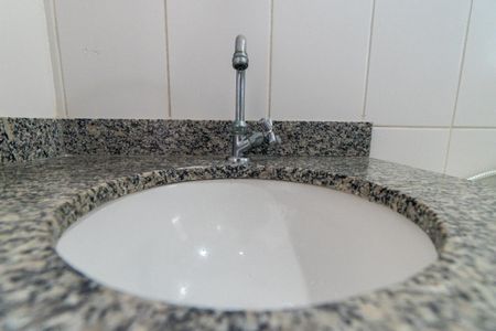 Apartamento para alugar com 70m², 3 quartos e 1 vagaBanheiro Social Detalhe