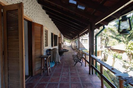 Casa para alugar com 384m², 4 quartos e 2 vagasTerraço