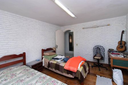 Casa para alugar com 384m², 4 quartos e 2 vagasQuarto 1