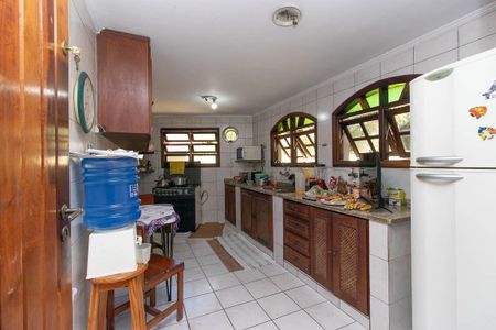 Casa para alugar com 384m², 4 quartos e 2 vagasCozinha 2