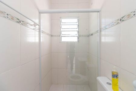 Casa à venda com 120m², 2 quartos e 2 vagasBanheiro da Suíte 2