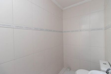 Casa à venda com 120m², 2 quartos e 2 vagasLavabo