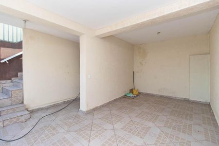 Casa à venda com 120m², 2 quartos e 2 vagasGaragem