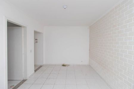 Casa à venda com 120m², 2 quartos e 2 vagasSala