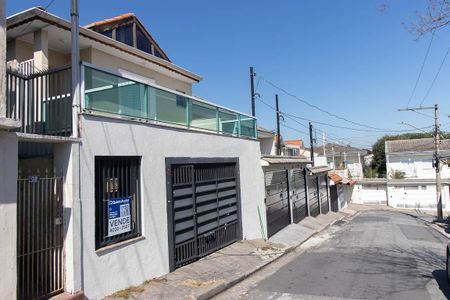 Casa à venda com 120m², 2 quartos e 2 vagasFachada