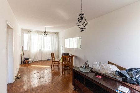 Apartamento à venda com 75m², 1 quarto e sem vaga Apartamento à venda com 75m², 1 quarto e sem vagaSala