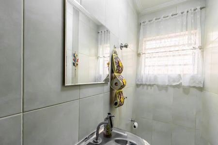 Casa à venda com 176m², 3 quartos e 3 vagasLavabo