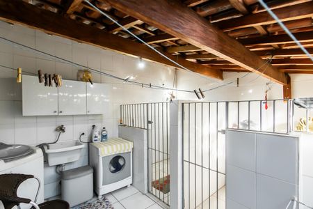 Casa à venda com 176m², 3 quartos e 3 vagasÁrea de Serviço