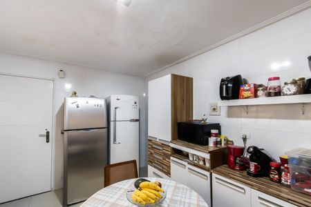 Casa à venda com 176m², 3 quartos e 3 vagasCozinha