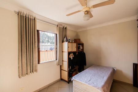 Casa à venda com 176m², 3 quartos e 3 vagasQuarto 2