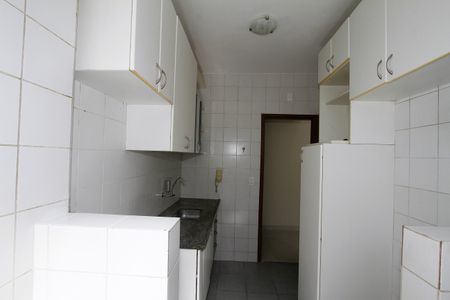 Apartamento à venda com 85m², 3 quartos e 2 vagasCozinha