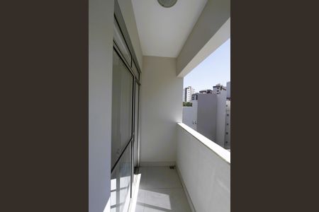 Apartamento à venda com 85m², 3 quartos e 2 vagasVaranda da Sala