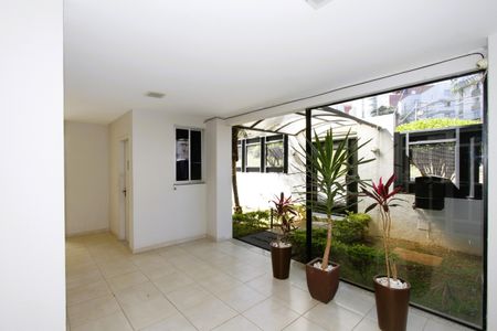 Apartamento à venda com 85m², 3 quartos e 2 vagasHall de entrada