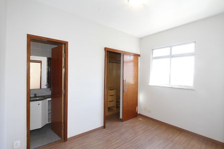 Apartamento à venda com 85m², 3 quartos e 2 vagasQuarto 3 - Suíte