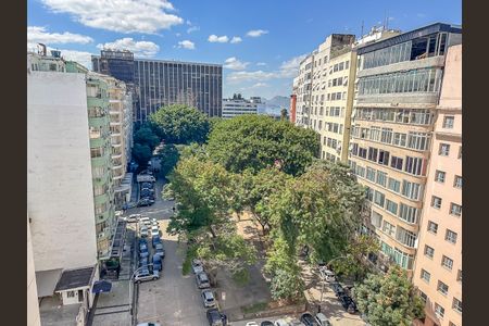 Vista da Sala de apartamento para alugar com 2 quartos, 49m² em Centro, Rio de Janeiro