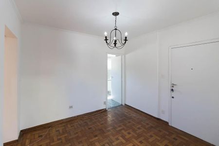 Apartamento à venda com 67m², 2 quartos e 1 vagaSala