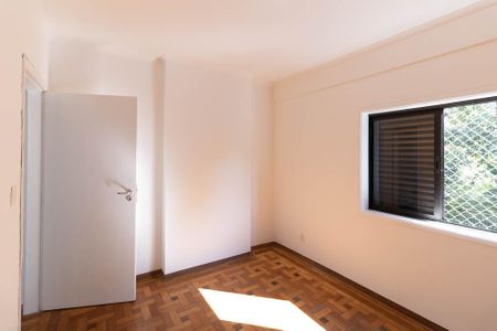 Apartamento à venda com 67m², 2 quartos e 1 vagaQuarto 2