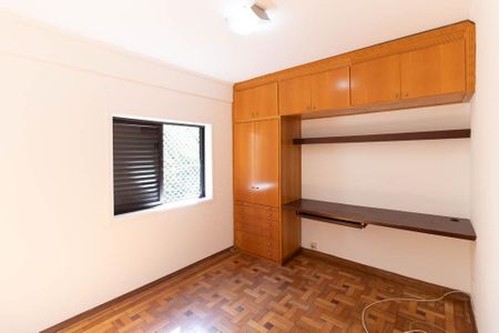 Apartamento à venda com 67m², 2 quartos e 1 vagaQuarto 2