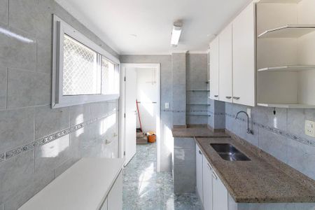 Apartamento à venda com 67m², 2 quartos e 1 vagaCozinha