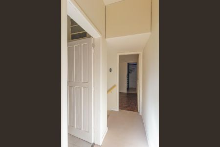 Casa de condomínio para alugar com 119m², 2 quartos e 1 vaga Casa de condomínio para alugar com 119m², 2 quartos e 1 vagaCorredor