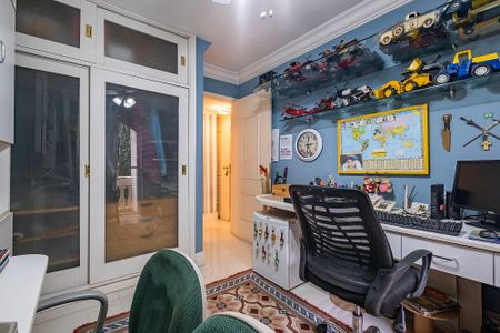 Apartamento à venda com 118m², 3 quartos e 2 vagasQuarto 3