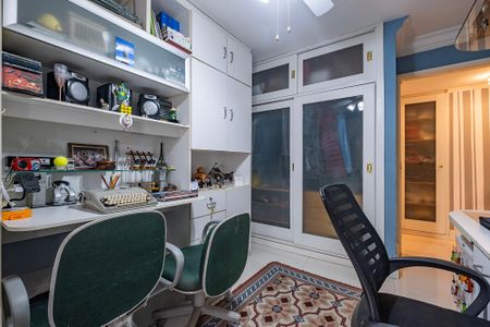 Apartamento à venda com 118m², 3 quartos e 2 vagasQuarto 3